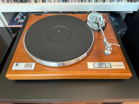 Dual CS 5000 Turntable with Signet Model 100 Cartridge