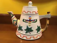 Vintage Totem Teepee Shafford Tea Pot Hand Decorated Maple Leave