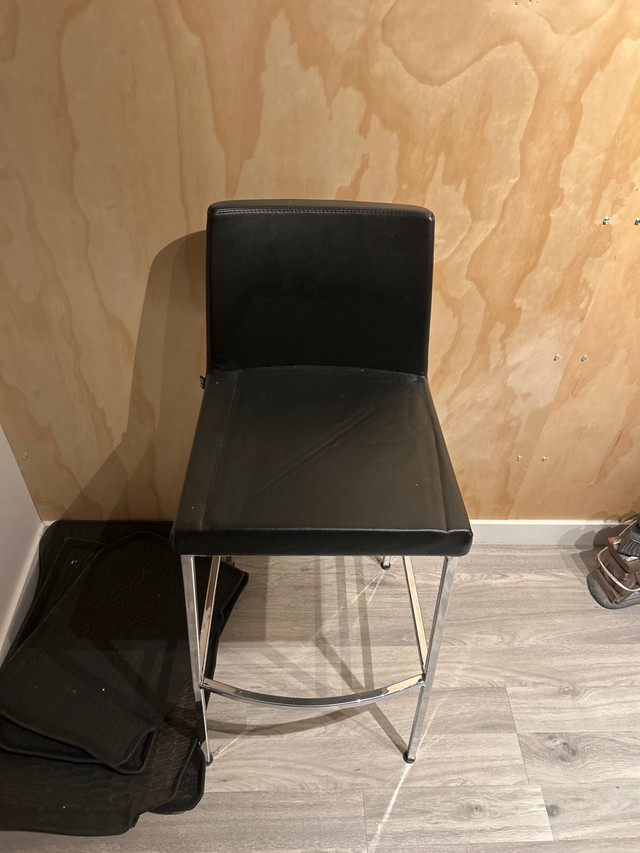 Bar stools  in Chairs & Recliners in Edmonton - Image 2