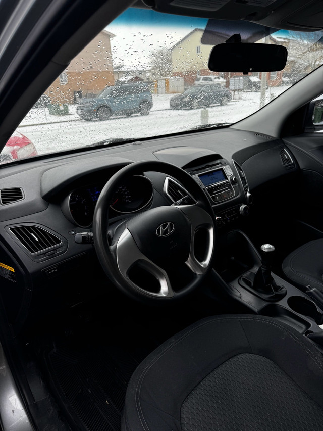 2013 hyundai Tucson GL in Cars & Trucks in Windsor Region - Image 2