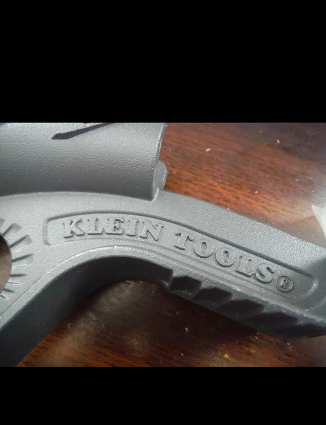Brand New 1” Klein Tools 56210 Iron Conduit Bender Head in Electrical in Markham / York Region - Image 2
