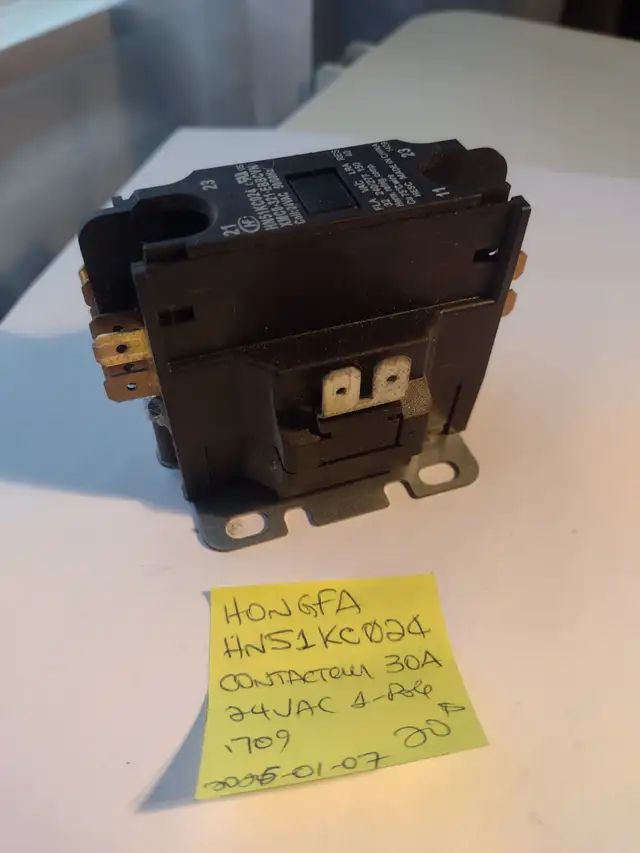 Contacteur 30A 24VAC 1-pole HONGFA HN51KC024 FLA 32 Contactor in Electrical in Laval / North Shore - Image 3