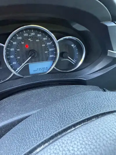 2014 Corolla le comes with 2 set of tires just ac needs gas . We’re selling as is . But I don’t thin...
