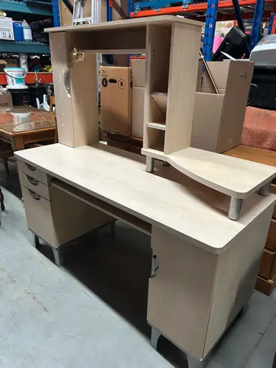 Meuble d’ordinateur Serge 514-617-5699, View more