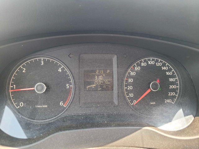 2011 volkswagen Jetta TDI for trade in Cars & Trucks in Barrie - Image 2