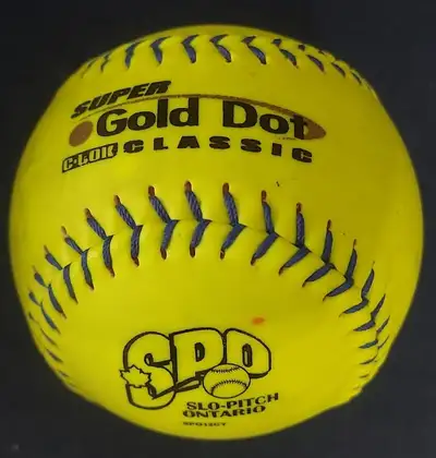 WORTH SUPER GOLD DOT SOFTBALL (near new condition), View more