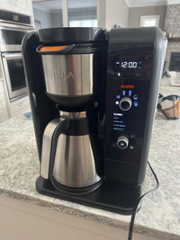 Ninja Hot & Cold Brew Coffee Maker - Like NEW!