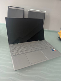 HP i7 Laptop- Touchscreen 2-in-1