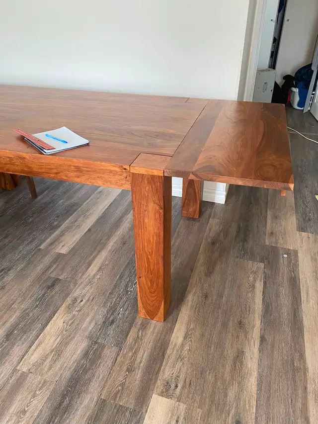 Acacia Dining Table 75-107”62863273359874122