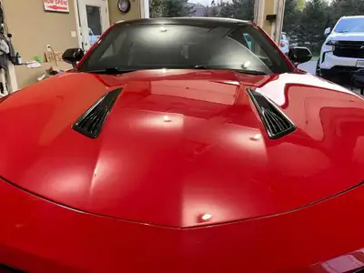 2016 Camaro ss 6.2 litre Upgraded intake and air box Upgraded rear wing and side panels Ceramic coat...