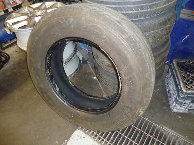 2 Class A Motorhome Tires 245/70R19.5 in Tires & Rims in Sarnia