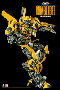 IN STORE! Transformers Last Knight Bumblebee DLX Scale Figure