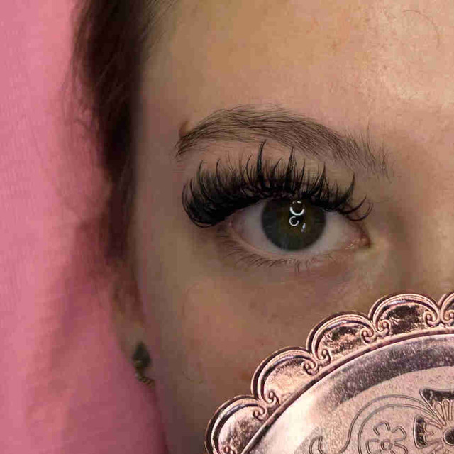 $40 lash extensions in Health and Beauty Services in Calgary - Image 3