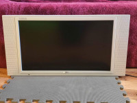 23" Sanyo flat-screen TV