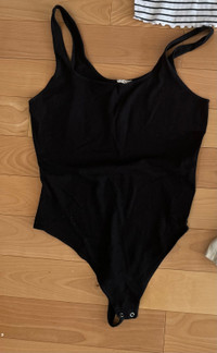 Women Garage black bodysuit (M)