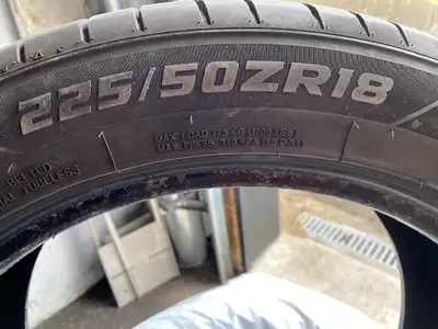 One 18 inch All Season Tire (225/50R18). In like new condition. Used one season. Came off an Infinit...