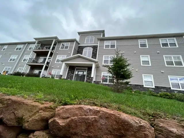 2 Bed & 2 bath Condo in Stratford - 208 Shakespeare Drive in Long Term Rentals in Charlottetown - Image 2