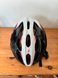 Road biking helmet