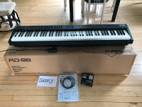 Roland RD-88 Stage Piano  PHA-4 Hammer Standard Keyboard