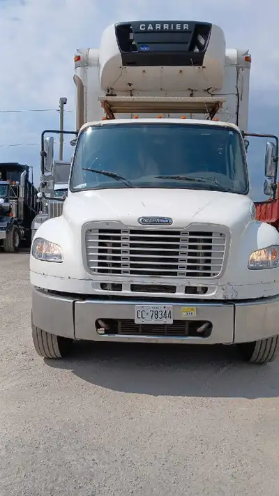 2012 Freightliner M2 Refer Truck, Allision six speed automatic.atuc transmission, Tandem Axle, Tailg...