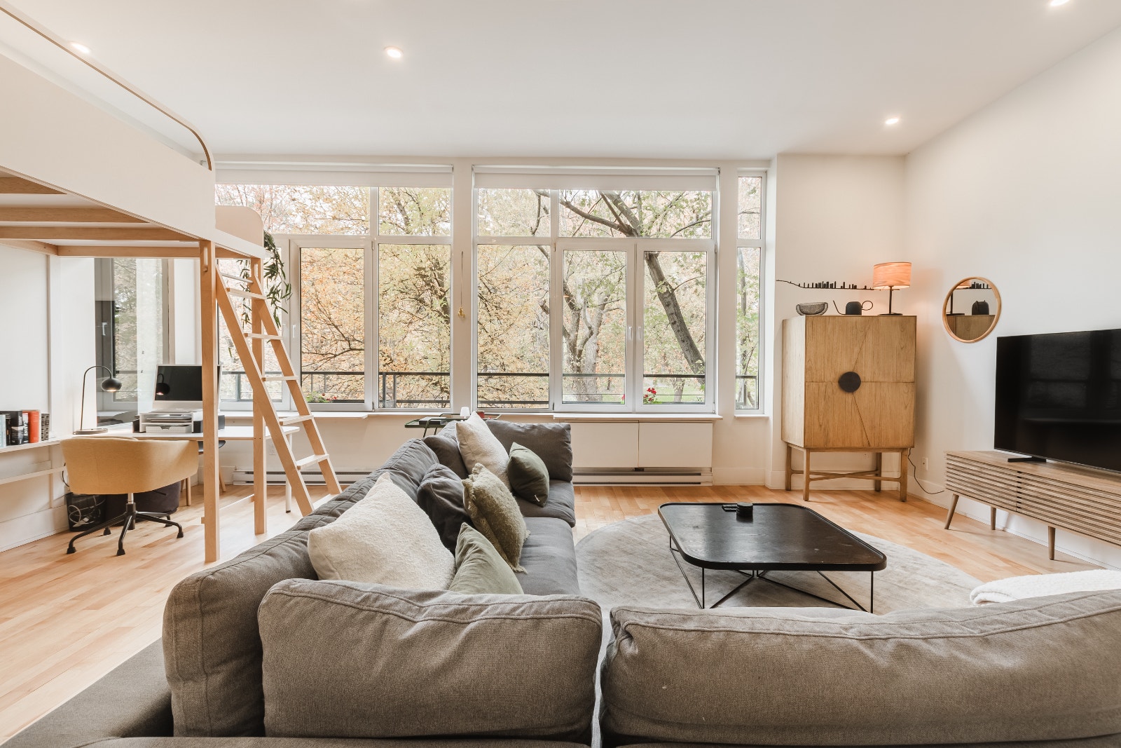 Fully furnished luxury semi-loft | Plateau-Mont-Royal — photo 1