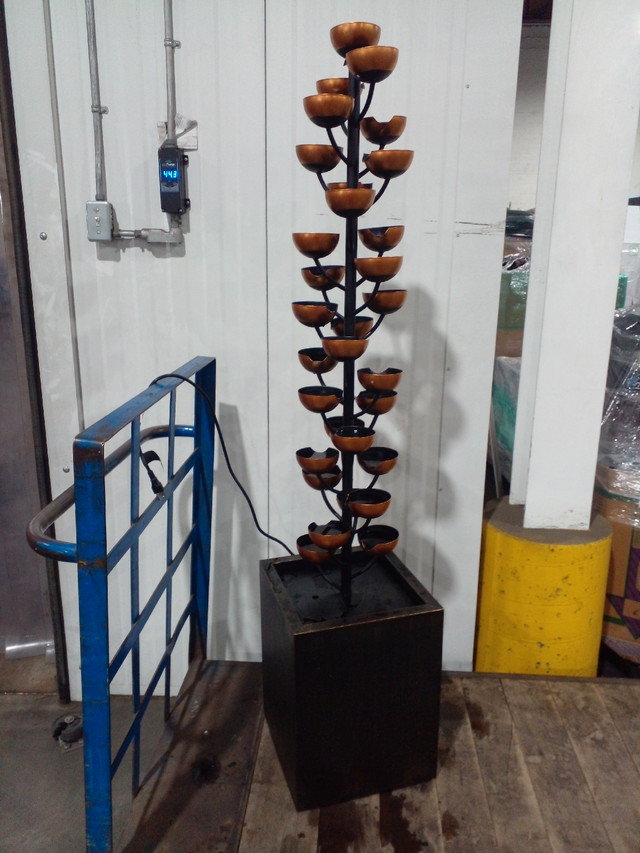 Bond Bloomington Cascading Cup Fountain Outdoor Décor Edmonton Kijiji