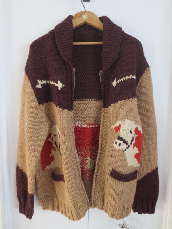 1960s Hand Knit Cowichan Sweater, Large Men, zipper on the left, in Men's in Timmins - Image 2