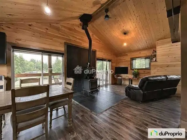 Maison à vendre Grandes-Piles  in Houses for Sale in Shawinigan - Image 2