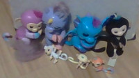 fingerlings 3 electronic ones, 1 keychain one and 3 tiny ones