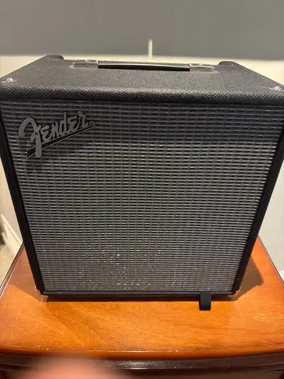 fender Rumble 40, View more