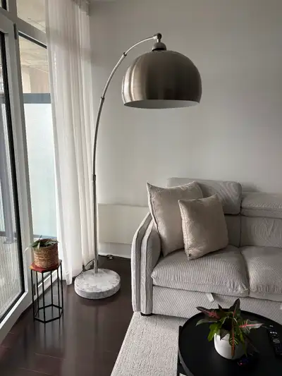 Lampe sur pied EQ3, View more