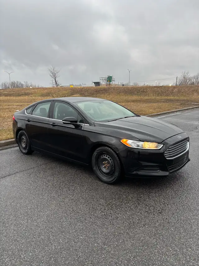 Ford Fusion SE 2016 d’occasion à vendre in Cars & Trucks in Longueuil / South Shore - Image 5