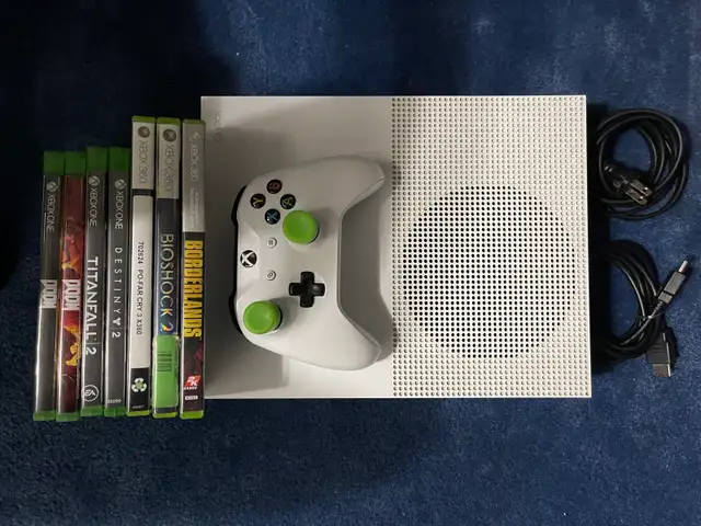 Microsoft Xbox One S 1TB With 7 Games