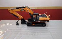 Excavatrice RC hydraulique téléguidé 