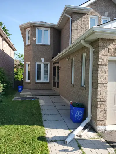 Two Rooms For Rent!