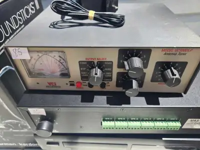 This Vectronics VC300DLP antenna tuner, complete with a built-in SWR (Standing Wave Ratio) meter, of...