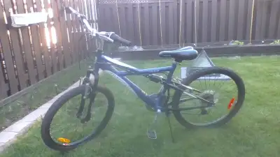 Infinity Couloir 24" bike for sale, like new, View more