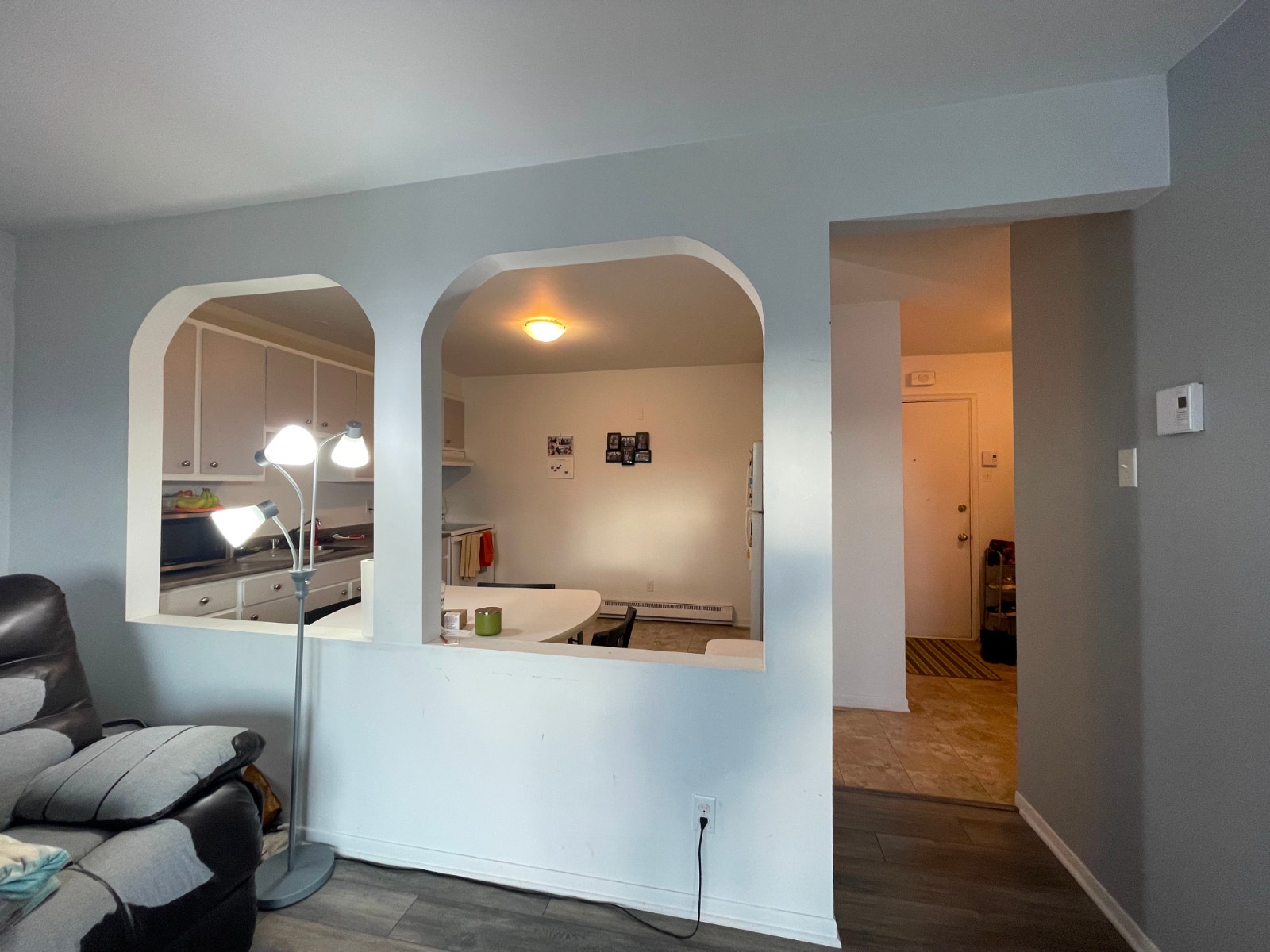 Logement 4 1/2 à louer — photo 3