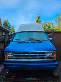 1989 Dodge B250 Campervan