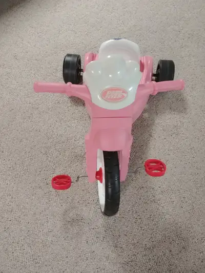 Radio Flyer Lights & Sounds Racer - Pink