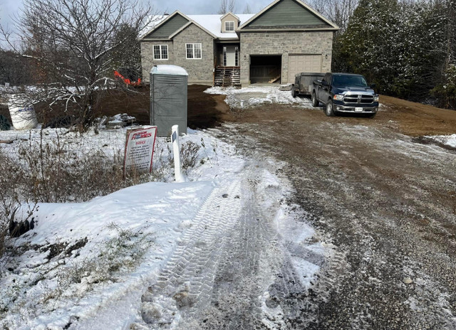 T.G Landscaping & Equipment Rental in Snow Removal & Property Maintenance in Ottawa - Image 3