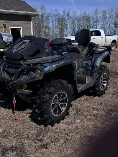 Selling my 2017 1000R v-twin EFI max. Upgrads include: -Dealership installed rad relocate (installed...