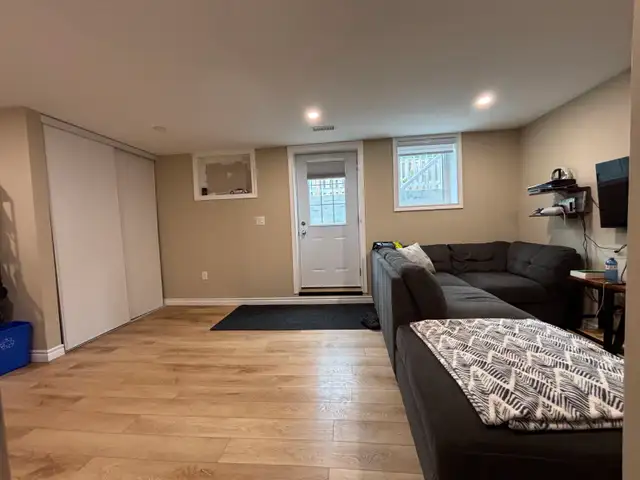 Beautiful Newly Built 1-Bedroom Lower Unit | $1,550/month in Long Term Rentals in Barrie - Image 8