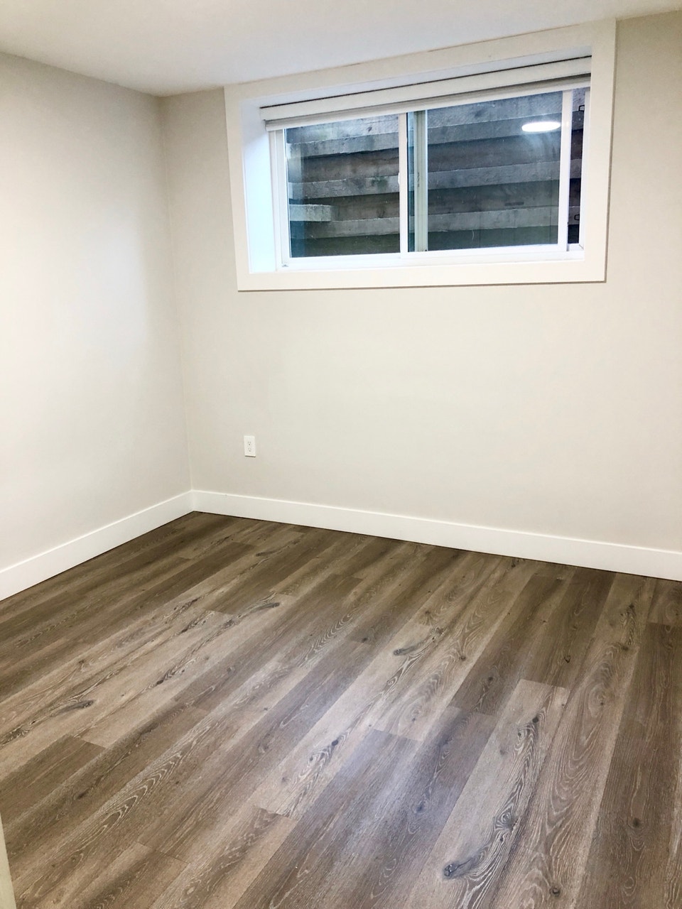 Bright, spacious 1 bedroom basement suite for rent 5
