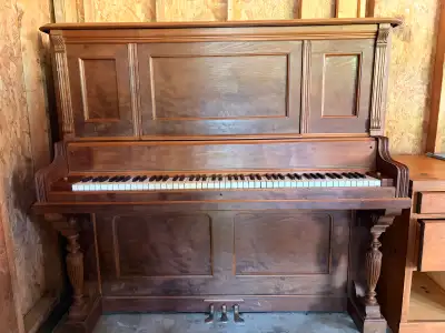 Free Antique Nordheimer Upright Piano, View more