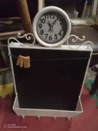 Clock with hangers