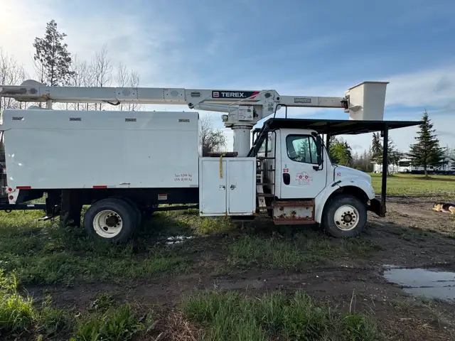 For Sale 2017  Freightliner M2106  Forestry Bucket Truck62863738998018122