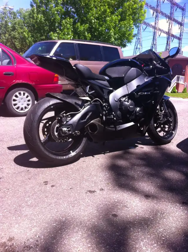 2008 Honda CBR 1000RR – Fully Upgraded / Tuned – Mississauga in Sport Bikes in Oakville / Halton Region - Image 2