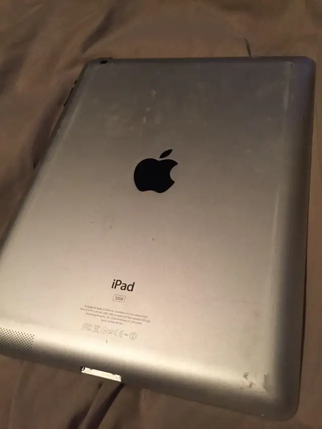 Apple iPad from 2012. I have LOTS of old ipads here. in iPads & Tablets in St. Albert - Image 2