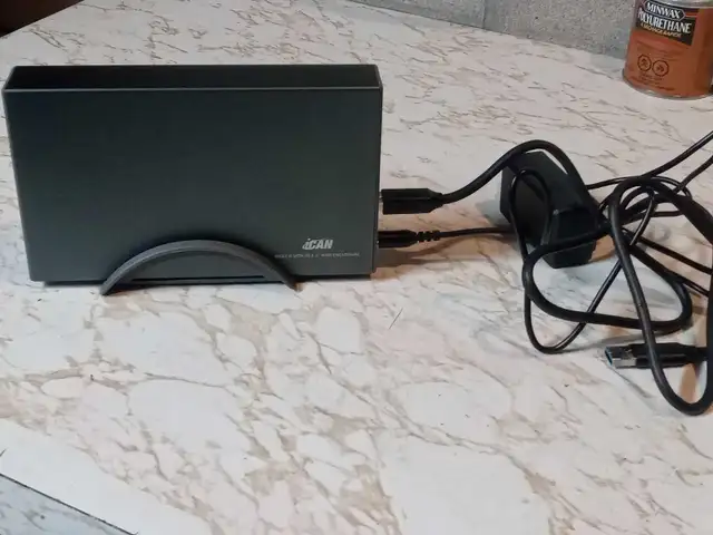 250GB External Hard Drive in System Components in Pembroke - Image 5